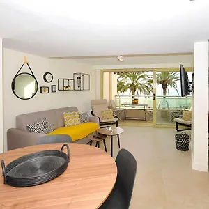 https://le-panoramer-cannes-06400.fr-provencehotel.com